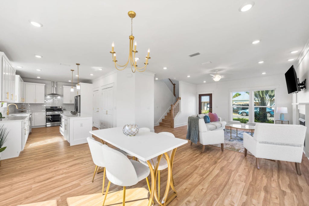 14 of 59 - 104 Fletcher Way, Destin, FL