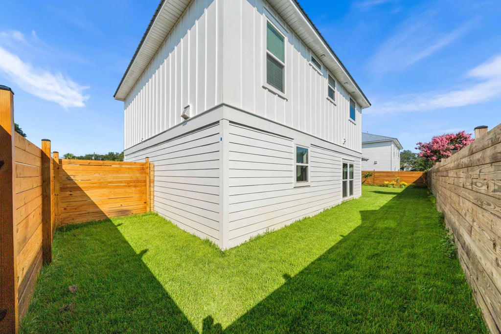 44 of 59 - 104 Fletcher Way, Destin, FL