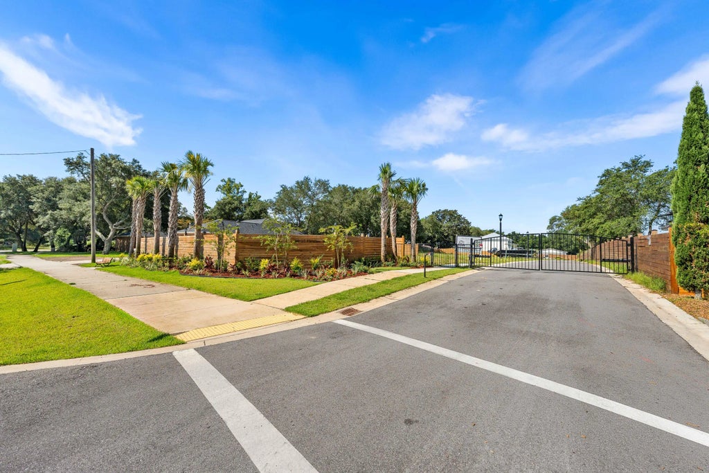 46 of 59 - 104 Fletcher Way, Destin, FL