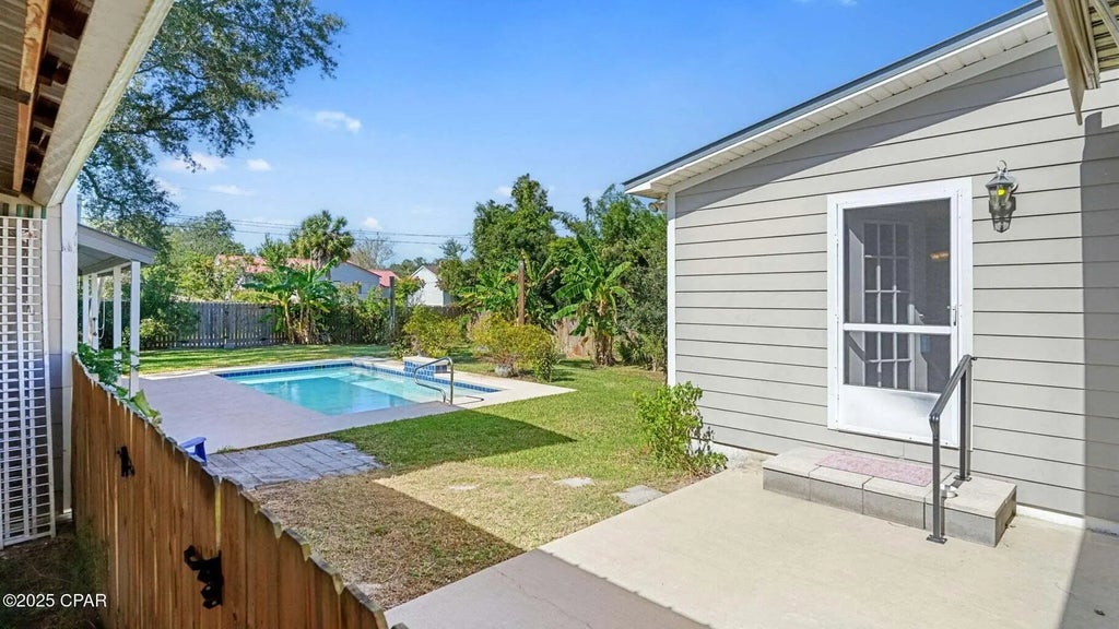 12 of 69 - 215 N Macarthur Avenue, Panama City, FL