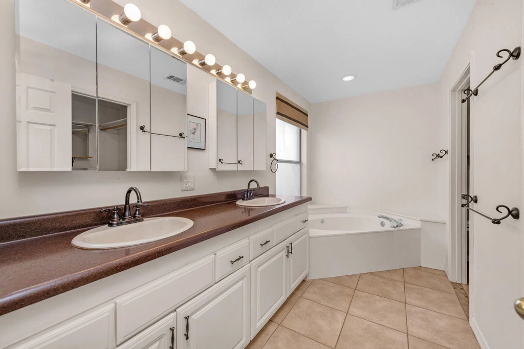 16 of 39 - 924 Shalimar Point Drive, Shalimar, FL