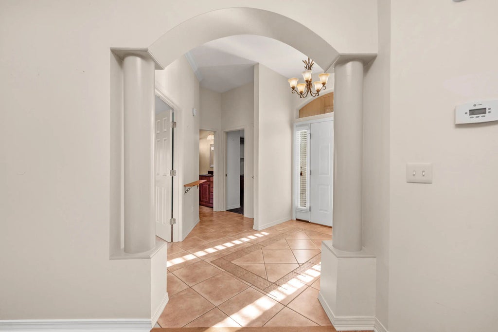 21 of 39 - 924 Shalimar Point Drive, Shalimar, FL