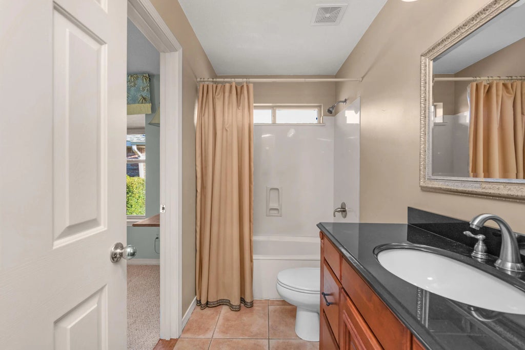 26 of 39 - 924 Shalimar Point Drive, Shalimar, FL