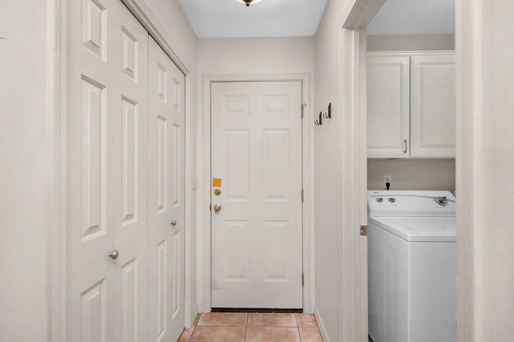 6 of 39 - 924 Shalimar Point Drive, Shalimar, FL