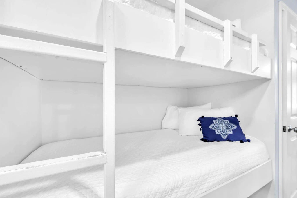 17 of 44 - 2003 Devmor Court 1c, Fort Walton Beach, FL