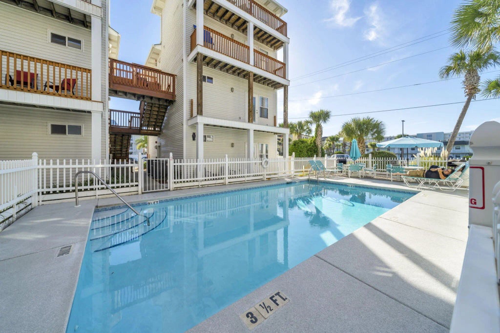 30 of 44 - 2003 Devmor Court 1c, Fort Walton Beach, FL
