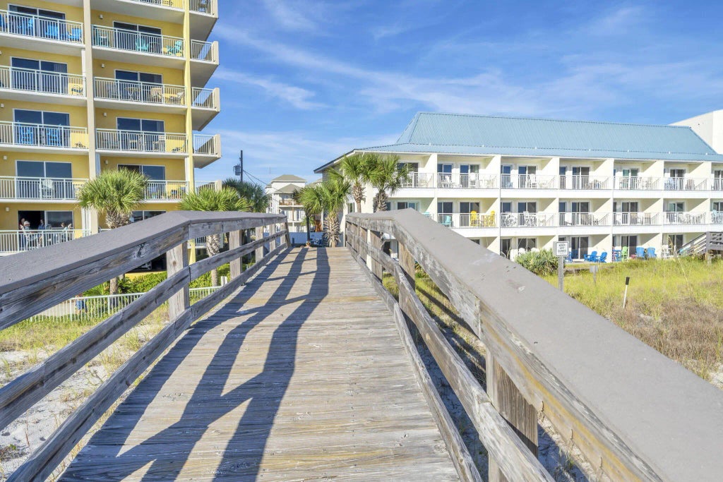 38 of 44 - 2003 Devmor Court 1c, Fort Walton Beach, FL