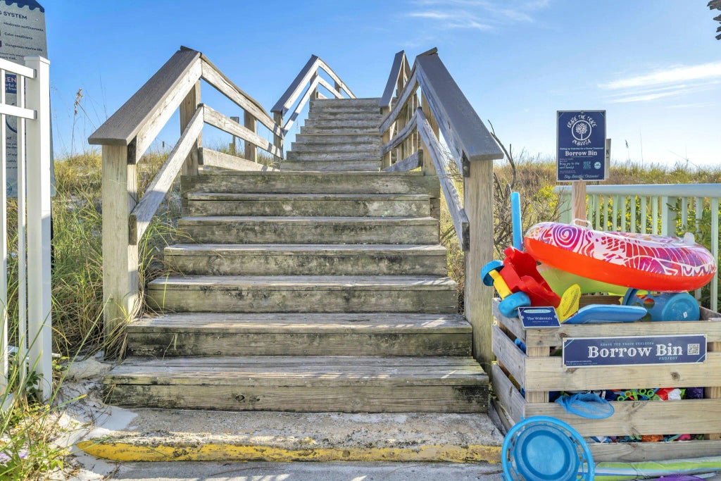 4 of 44 - 2003 Devmor Court 1c, Fort Walton Beach, FL