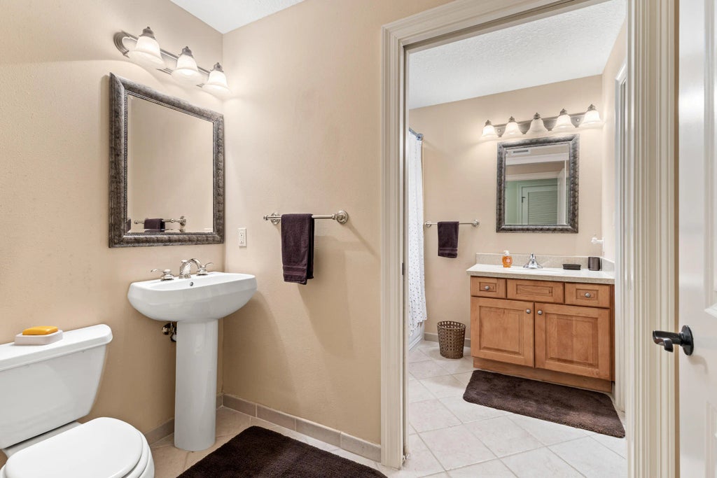 30 of 40 - 770 Harbor Boulevard 4c, Destin, FL