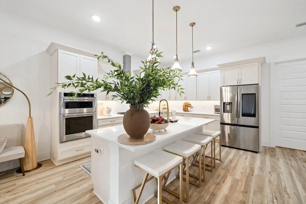 14 of 39 - 160 N J Hunter's Way, Freeport, FL