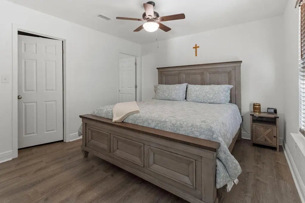 16 of 38 - 8240 Sevilla Street, Navarre, FL