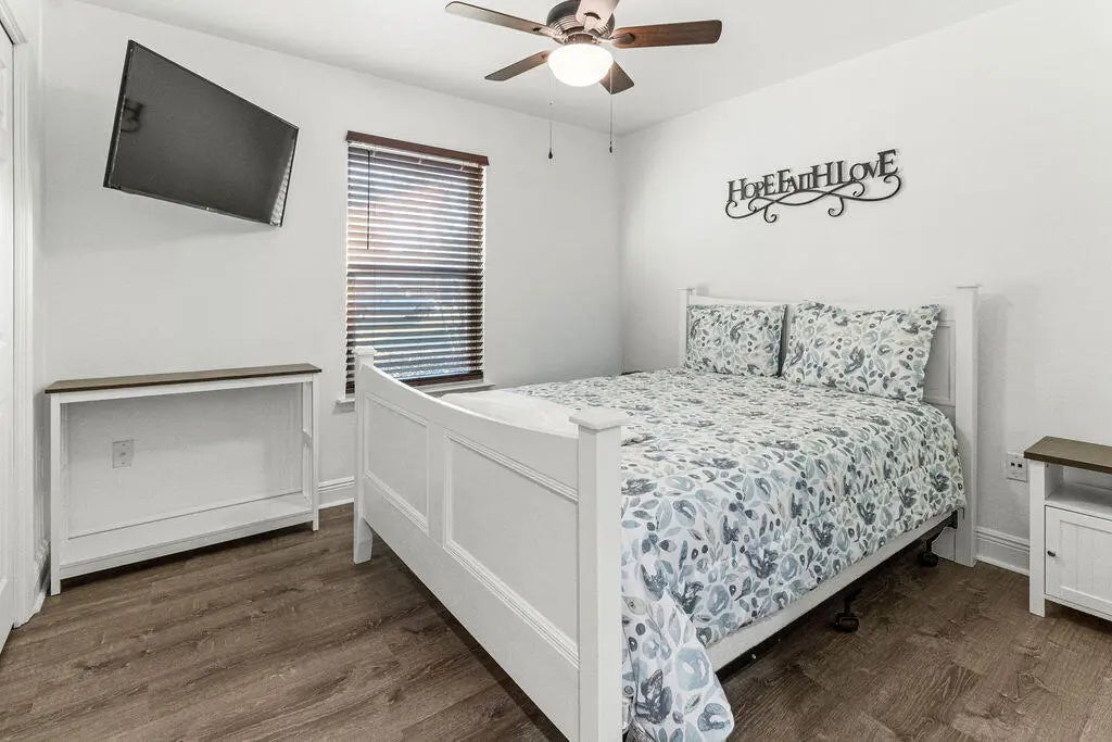 18 of 38 - 8240 Sevilla Street, Navarre, FL