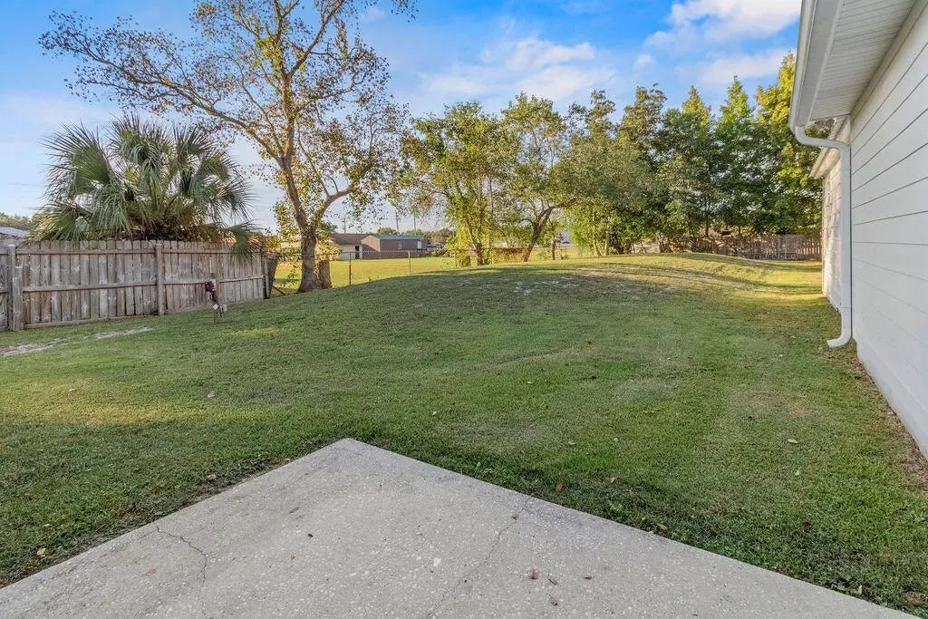24 of 38 - 8240 Sevilla Street, Navarre, FL