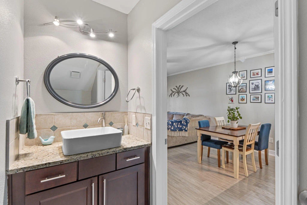 19 of 59 - 2711 Bay Club Drive, Navarre, FL