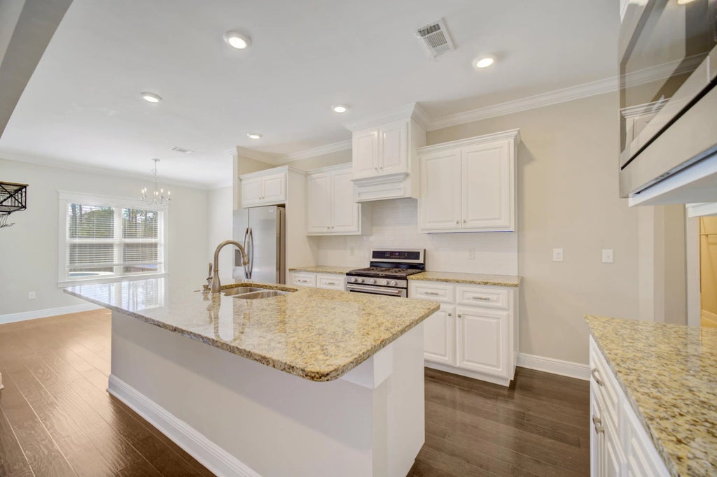 13 of 59 - 136 Buxtons Way, Freeport, FL