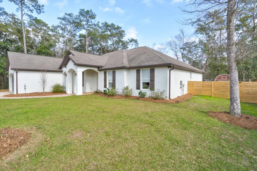 2 of 45 - 184 Magnolia Drive, Freeport, FL