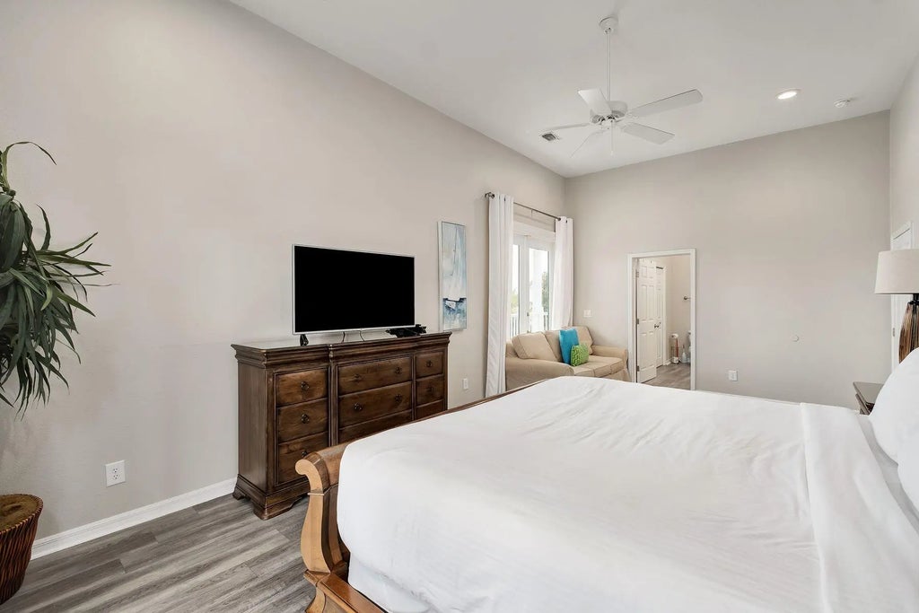 28 of 48 - 4583 Luke Avenue, Destin, FL