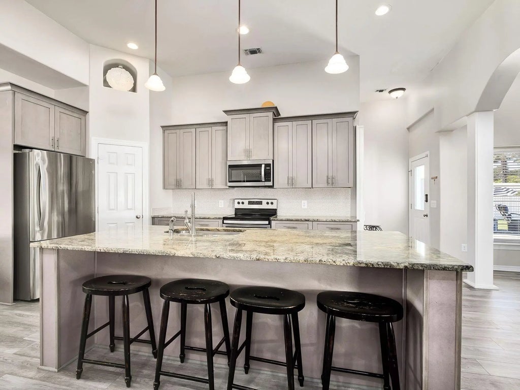 4 of 48 - 4583 Luke Avenue, Destin, FL