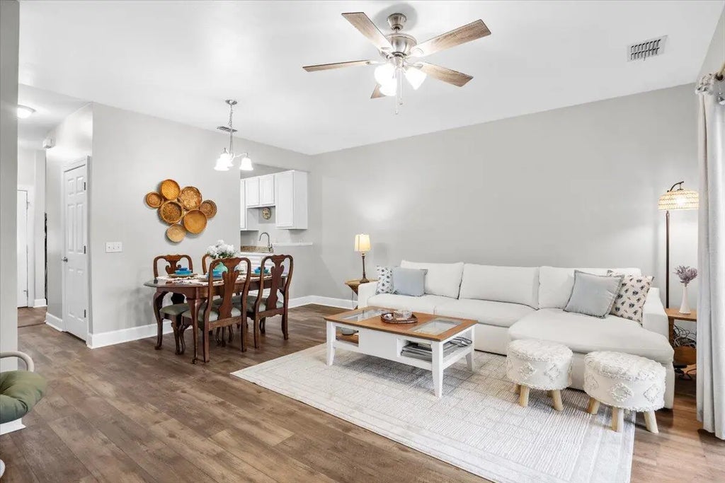 12 of 37 - 15284 331 Business Highway 12e, Freeport, FL