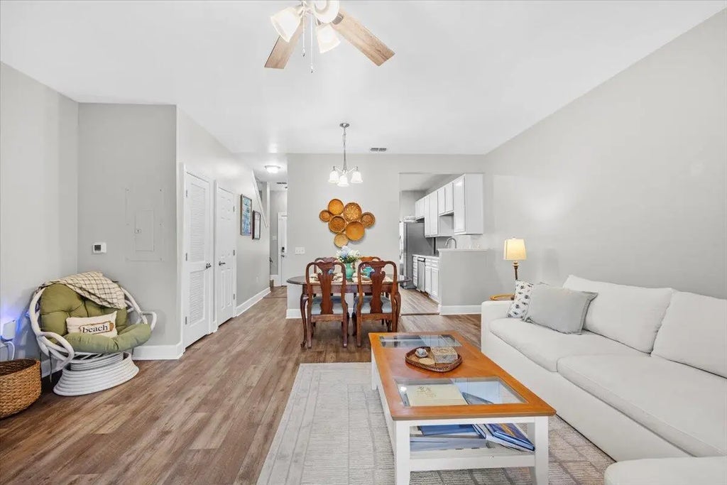 13 of 37 - 15284 331 Business Highway 12e, Freeport, FL