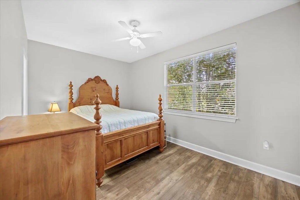 23 of 37 - 15284 331 Business Highway 12e, Freeport, FL