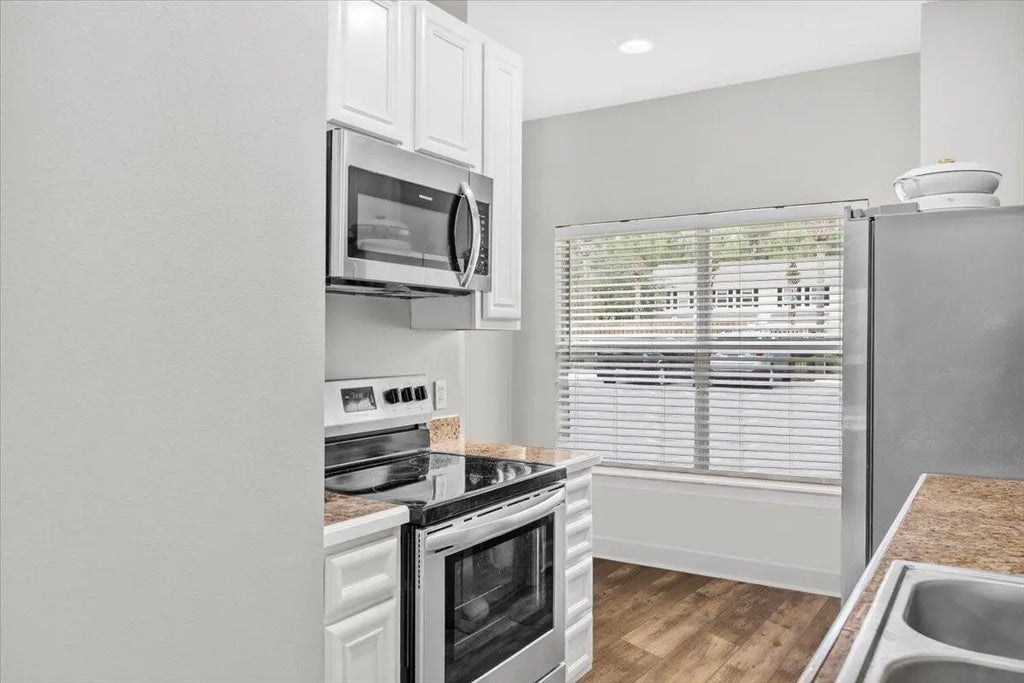 6 of 37 - 15284 331 Business Highway 12e, Freeport, FL