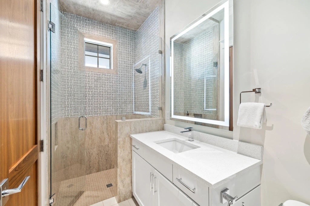 19 of 69 - 89 Shirah Street, Destin, FL