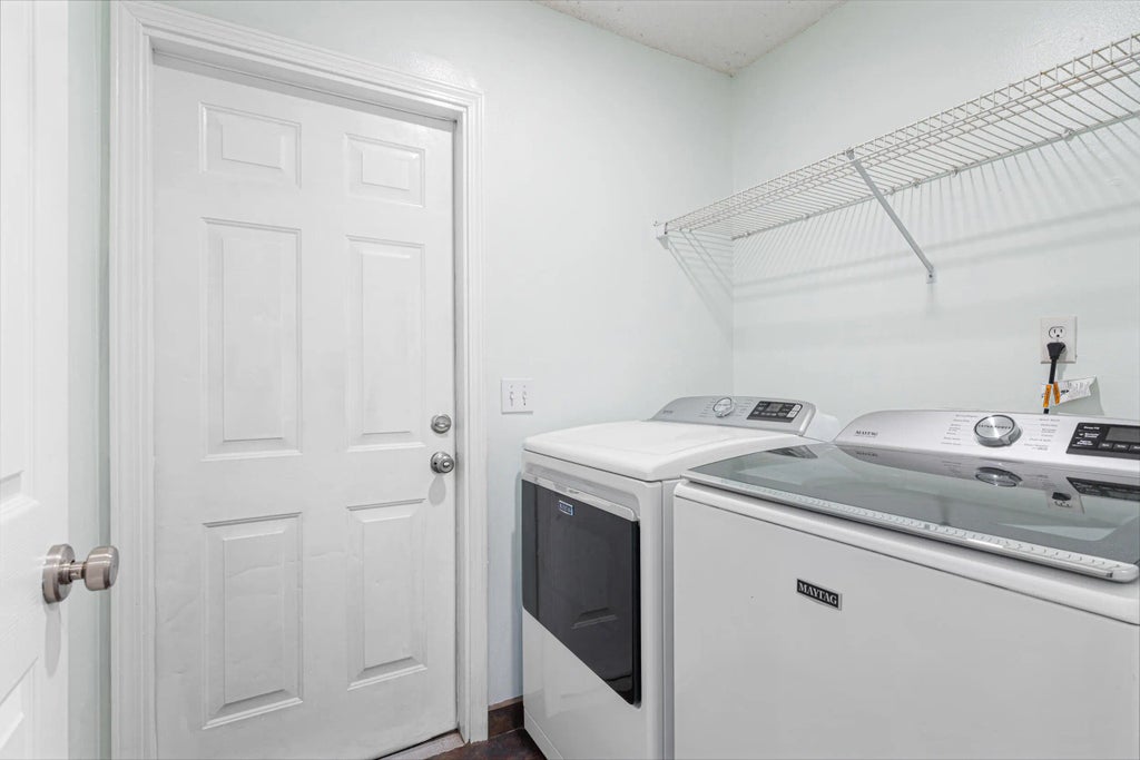 23 of 38 - 7933 Skyview Boulevard, Navarre, FL