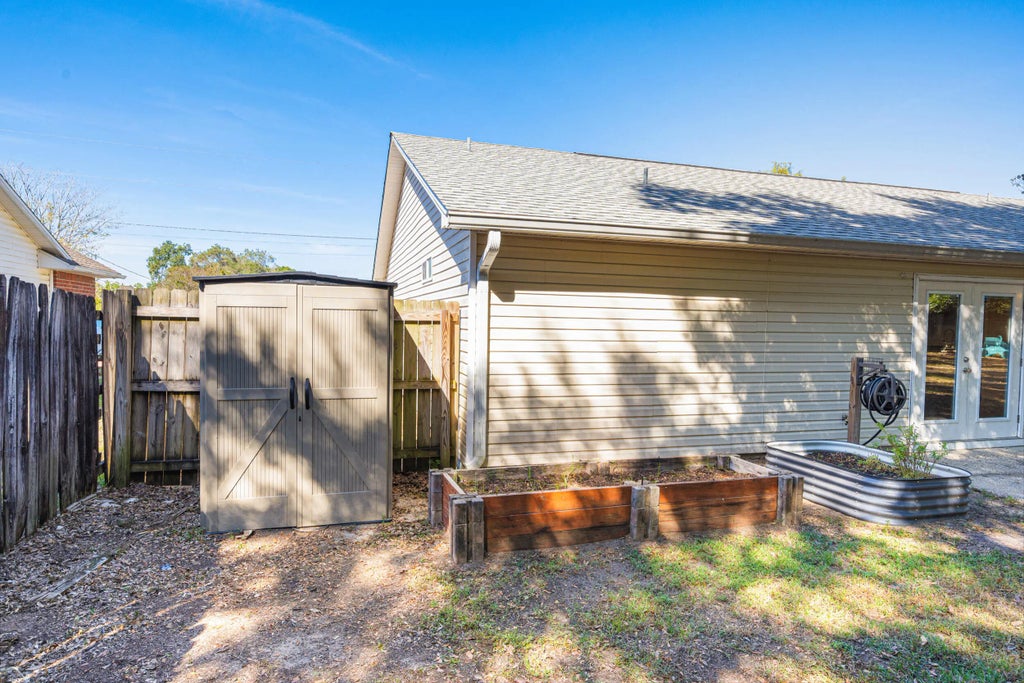 32 of 38 - 7933 Skyview Boulevard, Navarre, FL