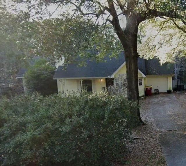 168 Ridge Lake Road, Crestview