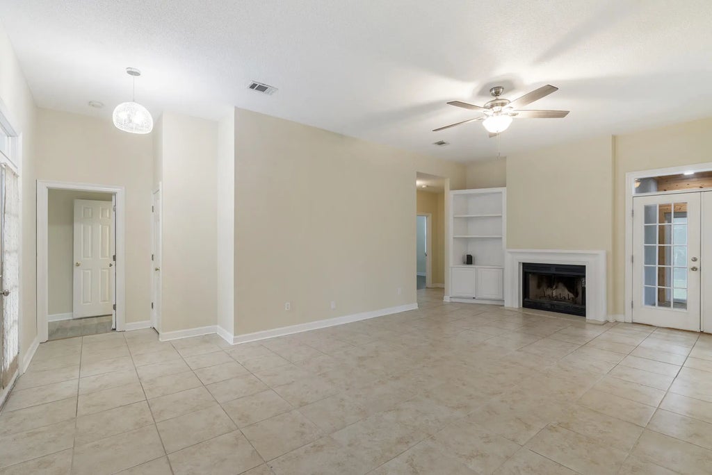 7 of 40 - 144 Bonaire Boulevard, Miramar Beach, FL