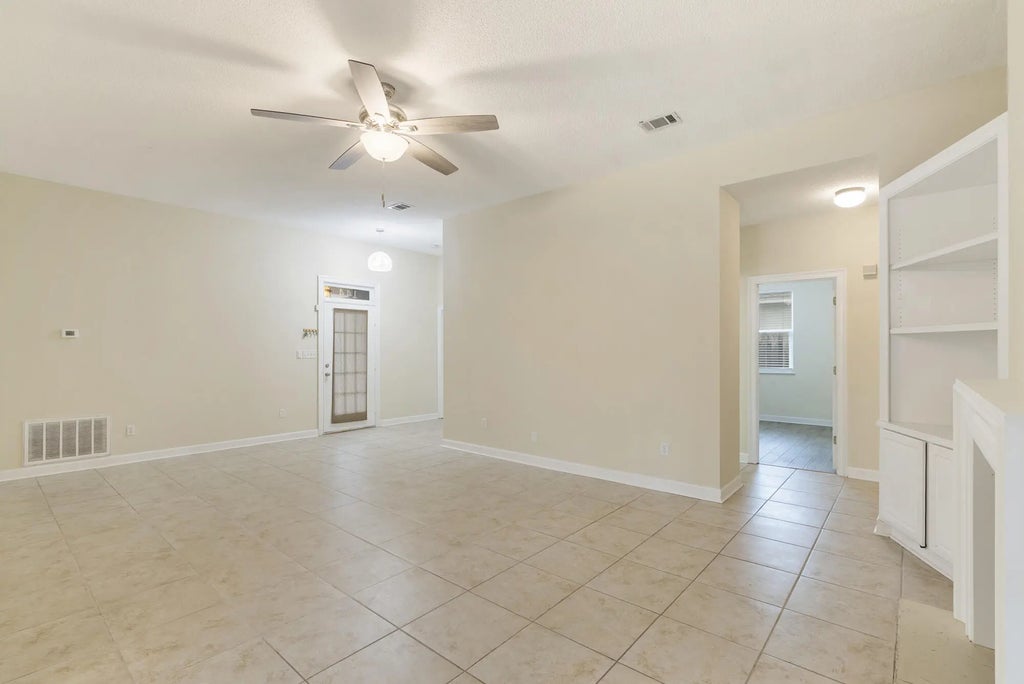 8 of 40 - 144 Bonaire Boulevard, Miramar Beach, FL