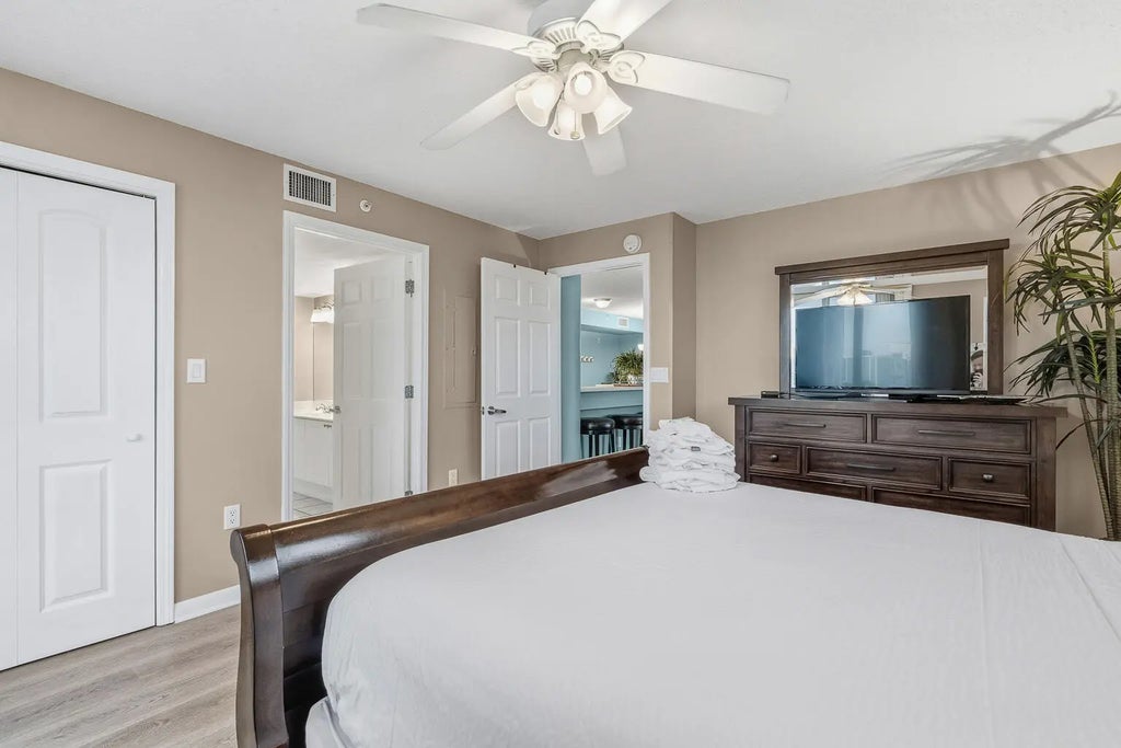 30 of 74 - 670 Santa Rosa Boulevard 303, Fort Walton Beach, FL