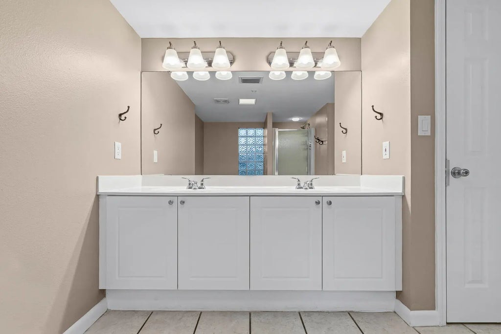 31 of 74 - 670 Santa Rosa Boulevard 303, Fort Walton Beach, FL