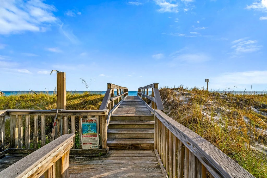 48 of 74 - 670 Santa Rosa Boulevard 303, Fort Walton Beach, FL