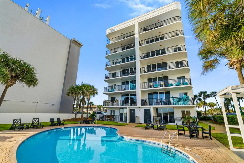 55 of 74 - 670 Santa Rosa Boulevard 303, Fort Walton Beach, FL
