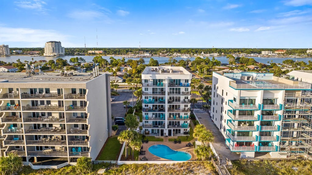 67 of 74 - 670 Santa Rosa Boulevard 303, Fort Walton Beach, FL