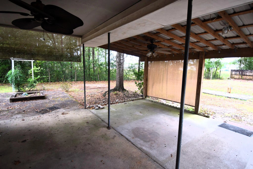 12 of 24 - 6062 Garden City Road, Crestview, FL