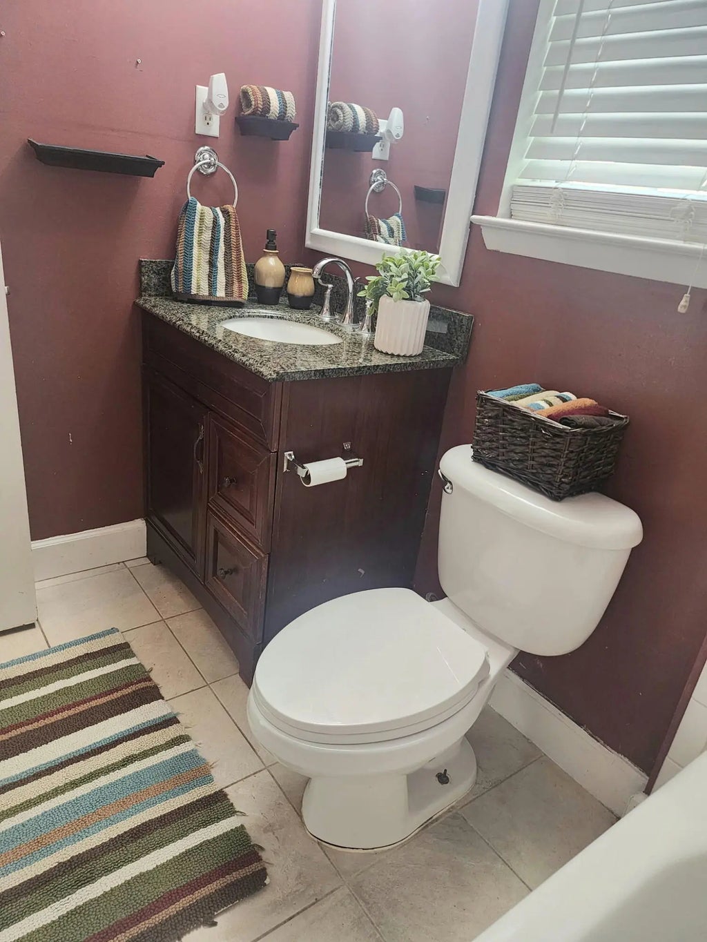 27 of 40 - 402 Celeste Court, Mary Esther, FL