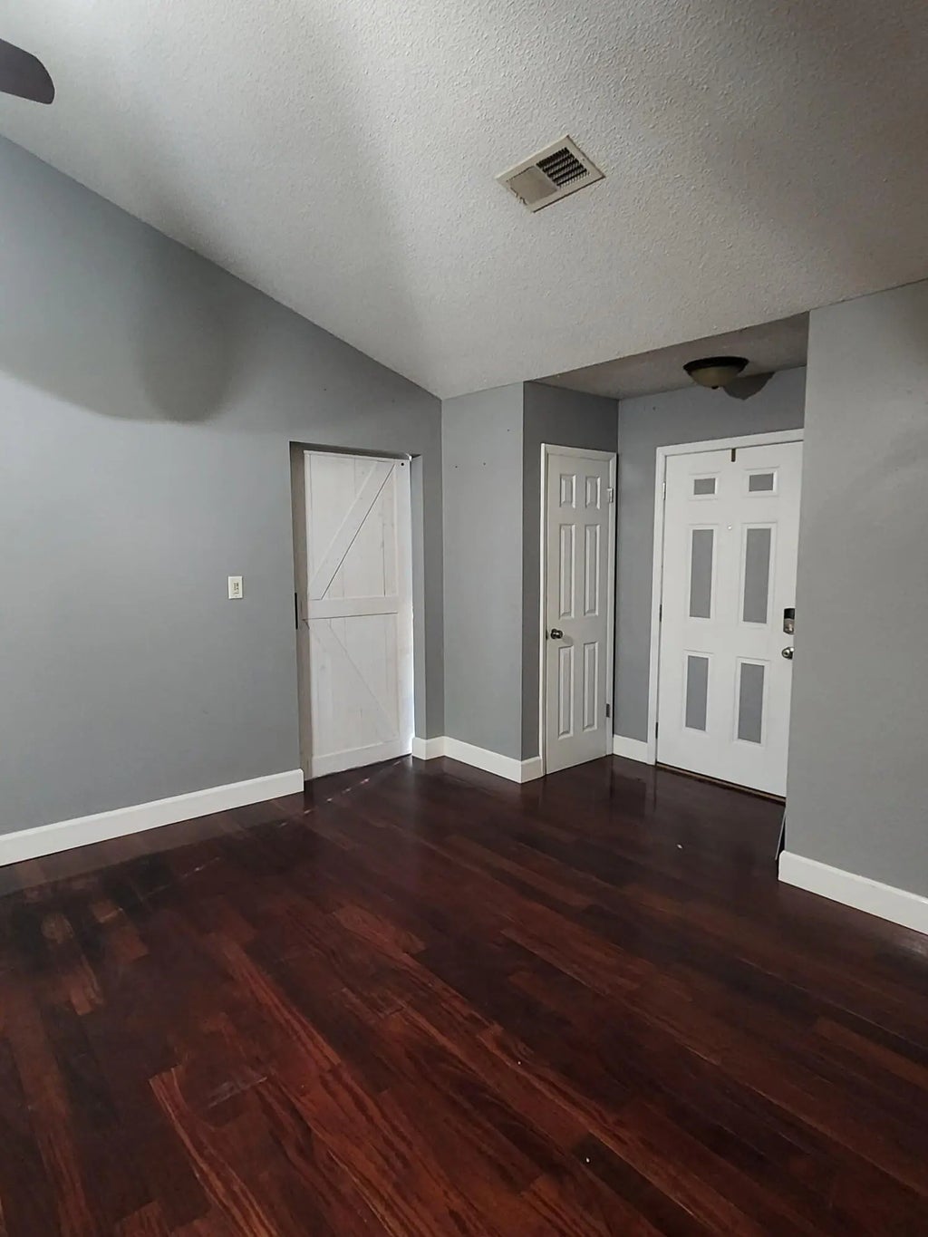 6 of 40 - 402 Celeste Court, Mary Esther, FL