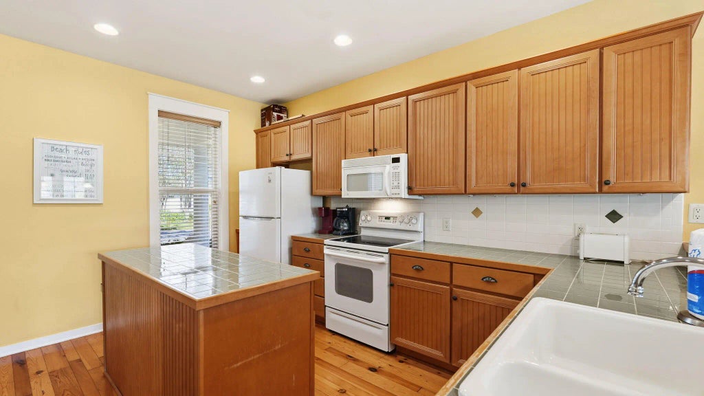 18 of 59 - 1327 E Ravens Run, Miramar Beach, FL