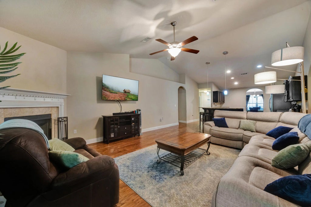 8 of 53 - 2428 Genevieve Way, Crestview, FL