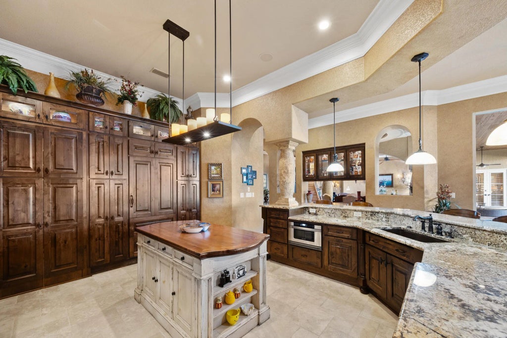 22 of 103 - 446 Admiral Court, Destin, FL