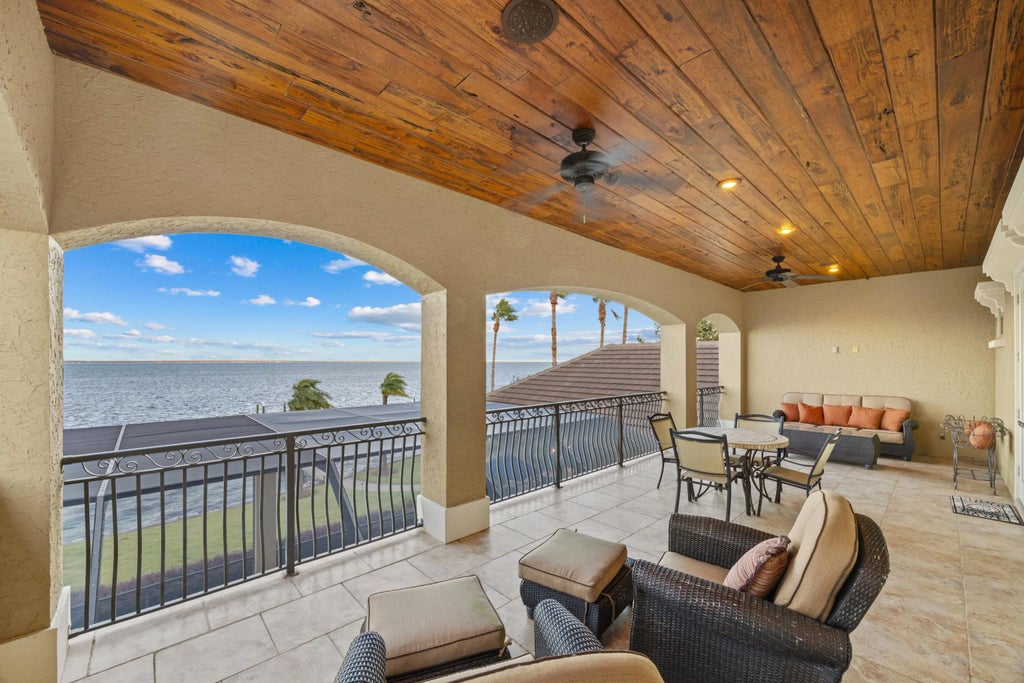 79 of 103 - 446 Admiral Court, Destin, FL