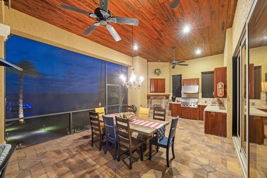 90 of 103 - 446 Admiral Court, Destin, FL