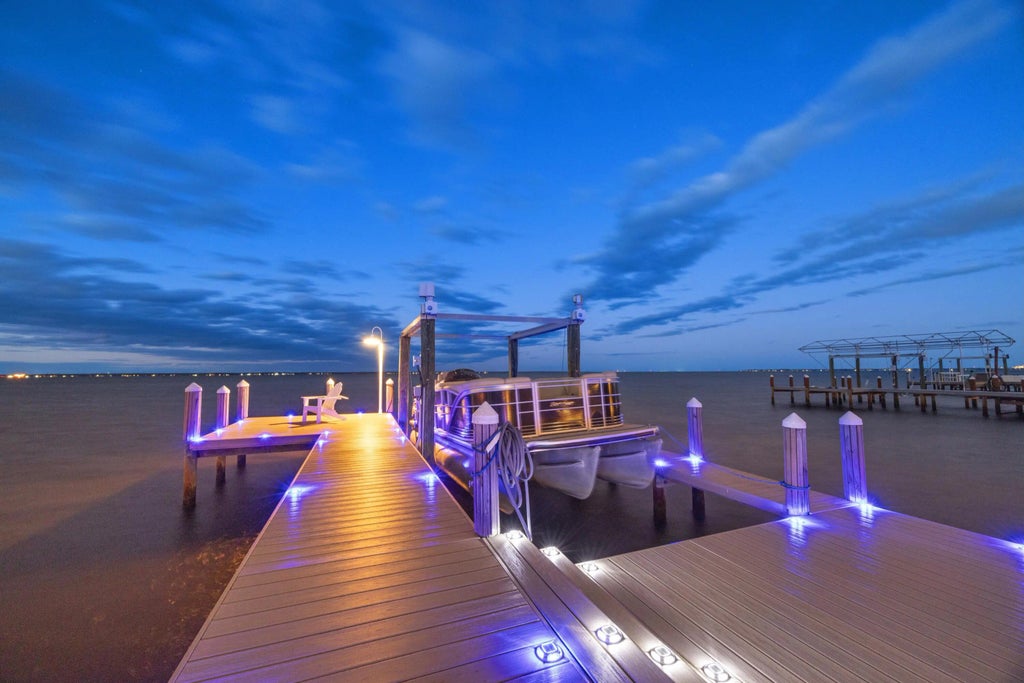 96 of 103 - 446 Admiral Court, Destin, FL