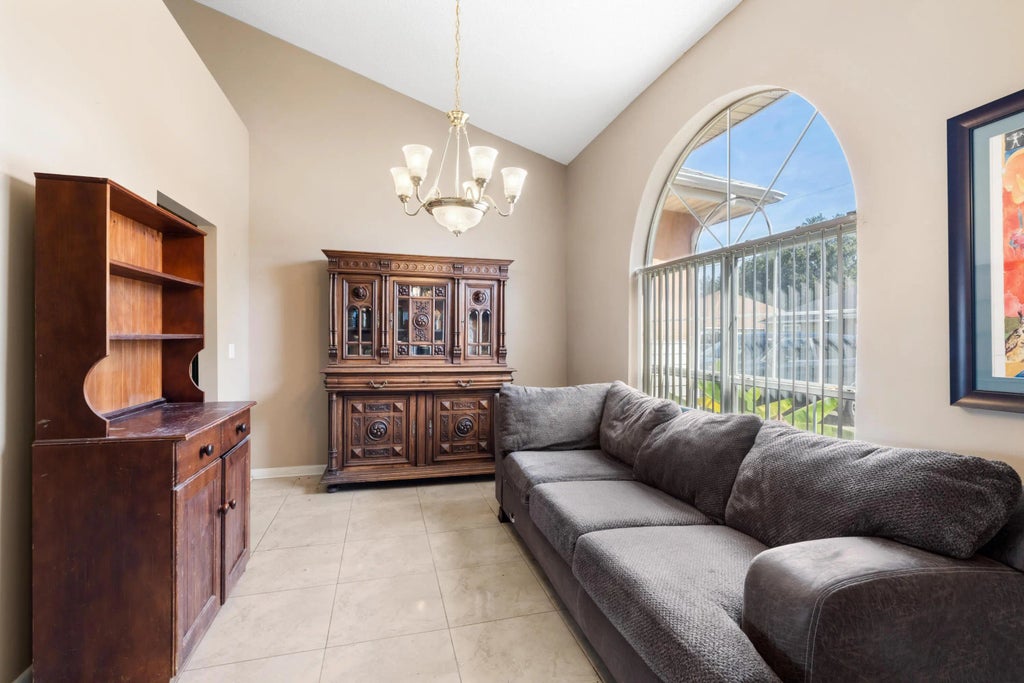 4 of 22 - 46 Brenda Lane, Mary Esther, FL