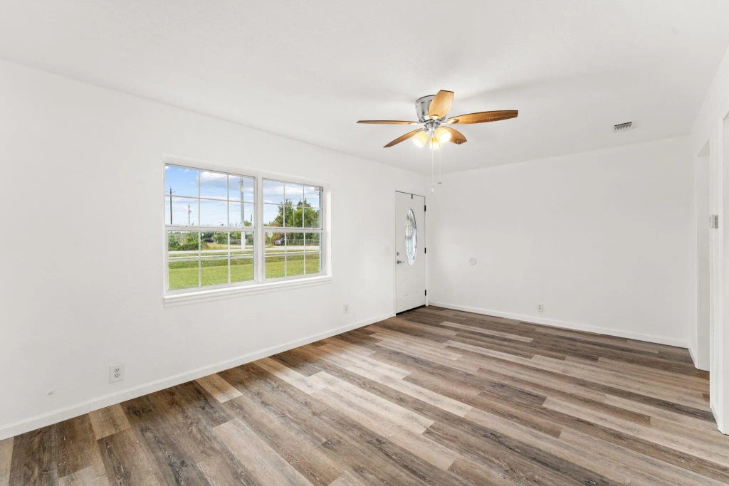 12 of 43 - 213 S Berthe Avenue, Panama City, FL