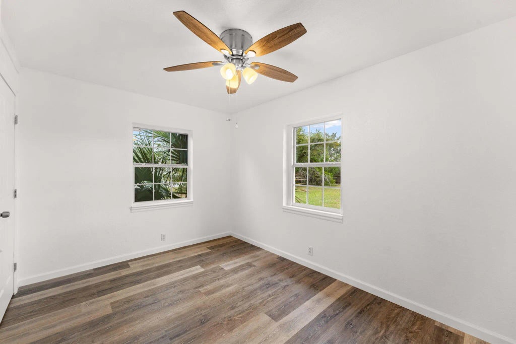 20 of 43 - 213 S Berthe Avenue, Panama City, FL