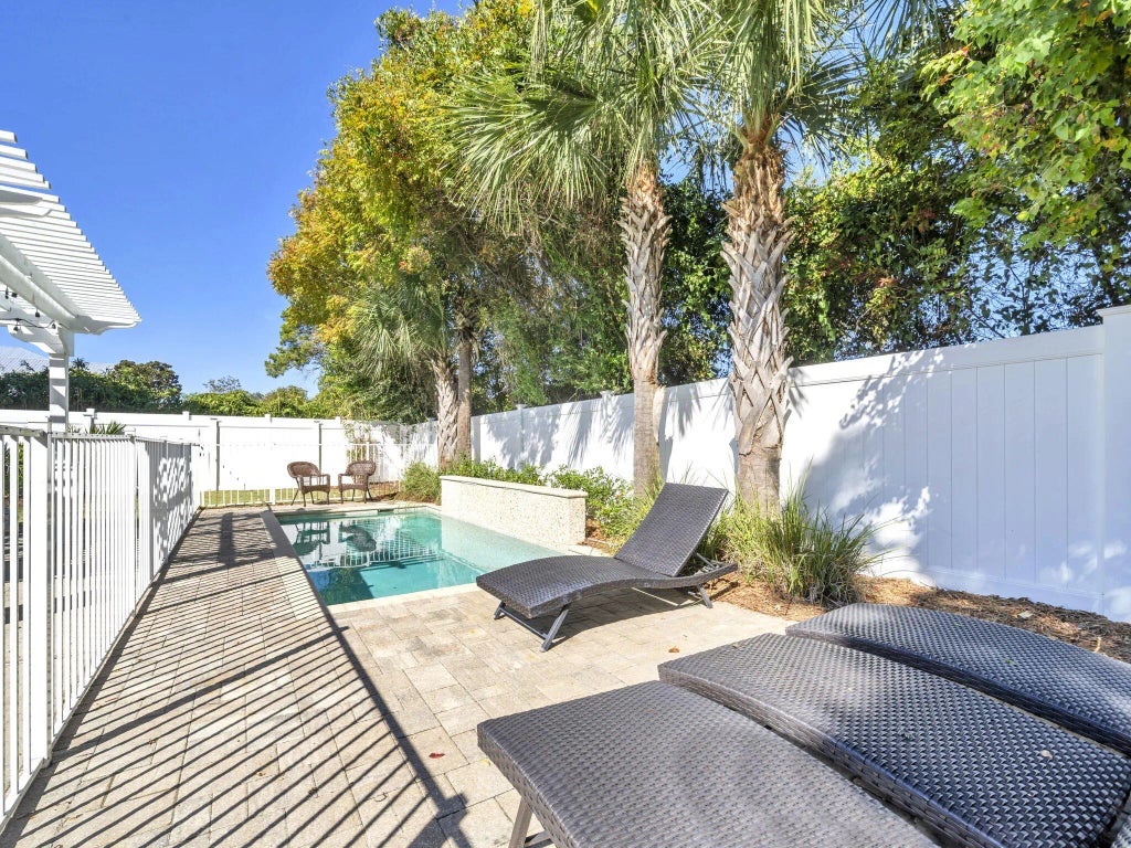 11 of 94 - 4555 Luke Avenue, Destin, FL